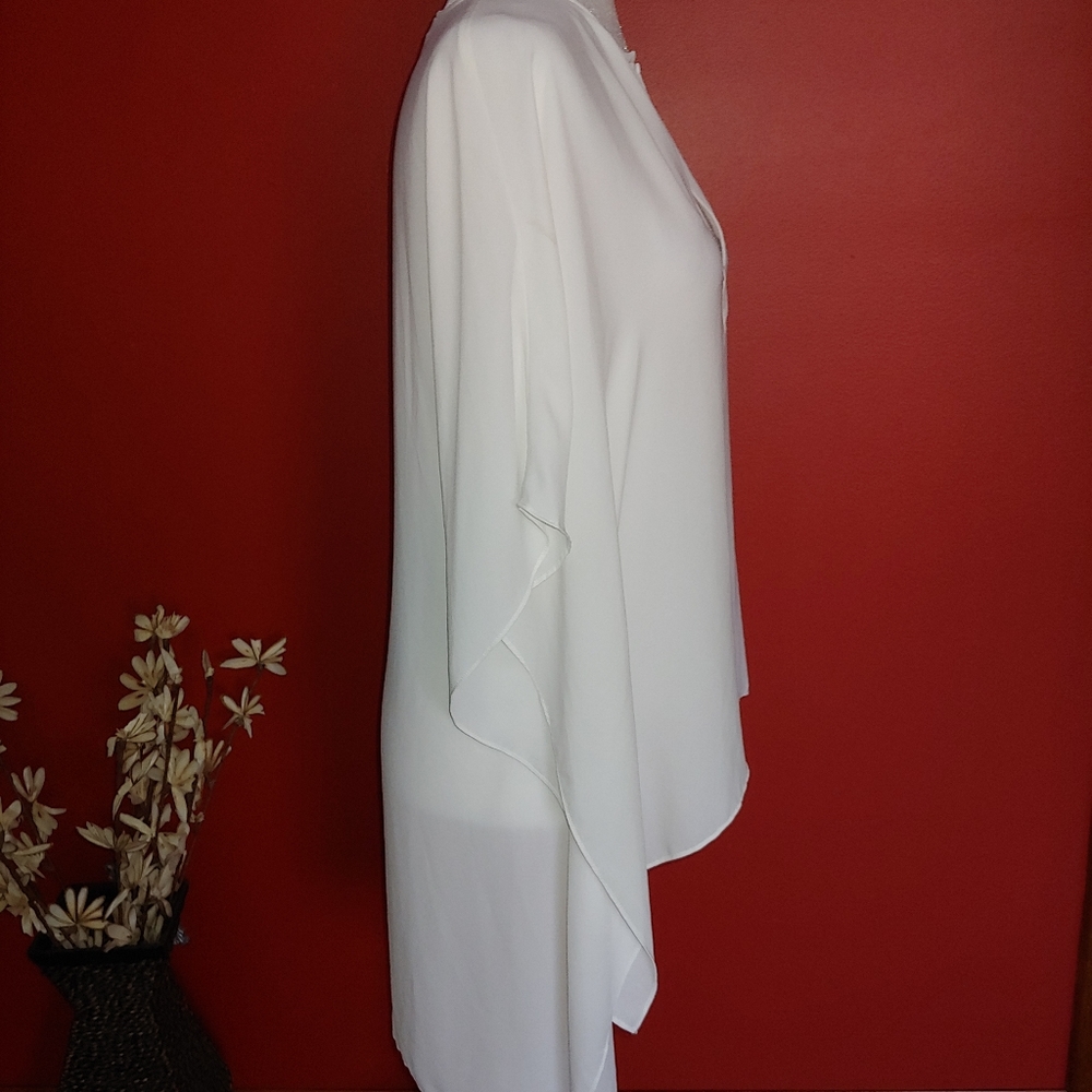 BCBGMaxAzria White Blouse - Picture 3 of 8